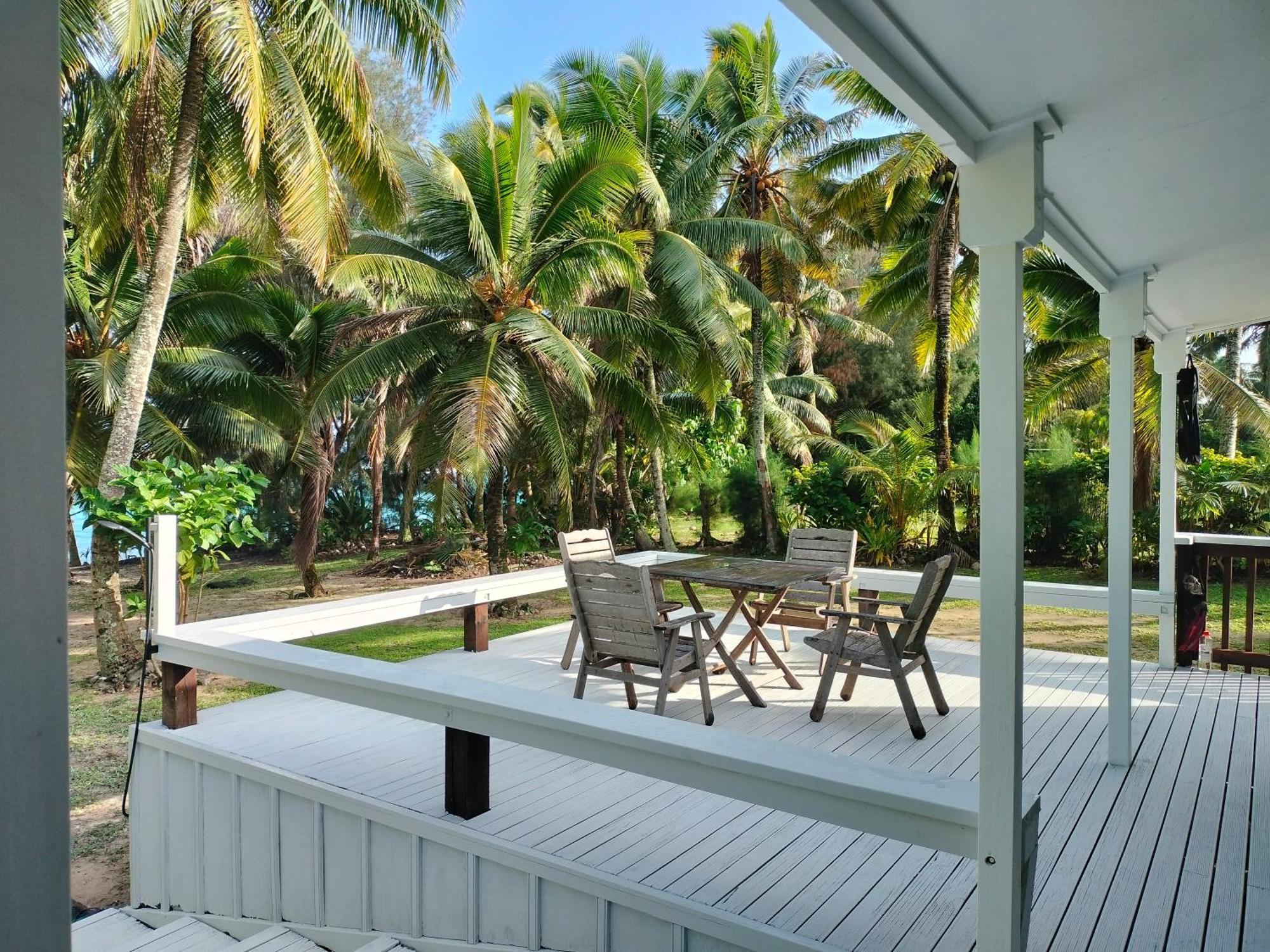 Oronga Beach Arorangi Exterior photo
